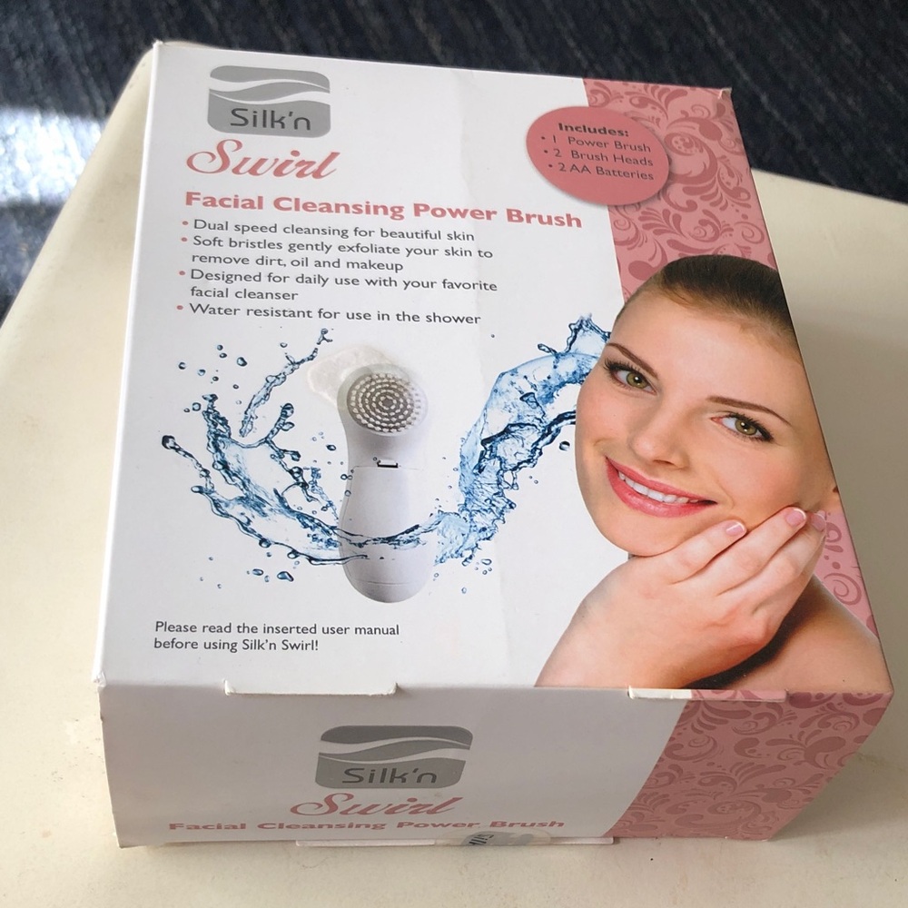 Silk'n Swirl Facial Cleansing Power Brush - Waterproof